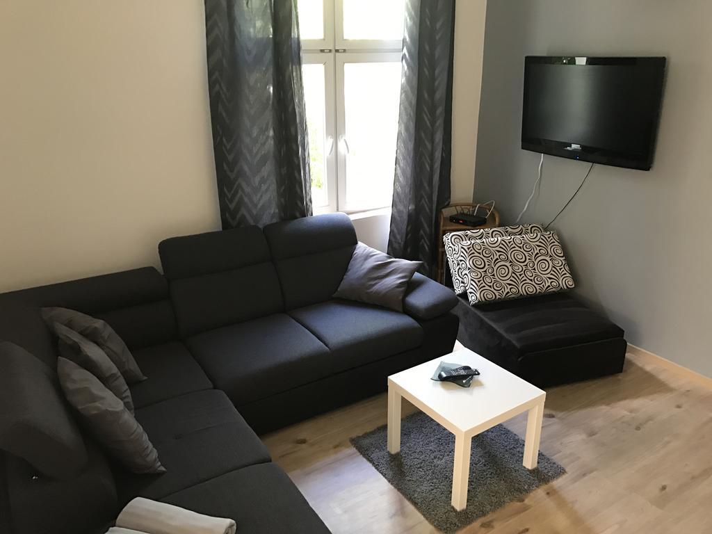 Corner Apartman 1 Lägenhet Siófok Exteriör bild